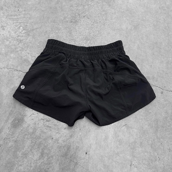 Lululemon Tracker Short V4 - Picture 1 of 4
